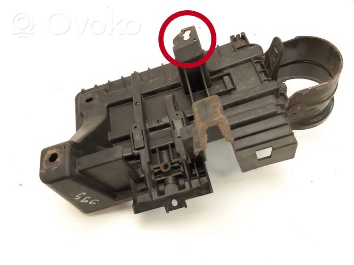 Opel Meriva A Boîte de batterie 13167334