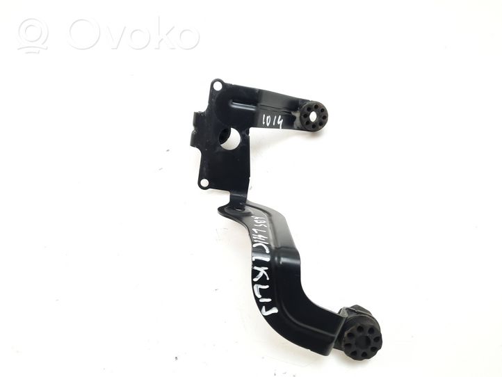 BMW 1 F20 F21 Supporto pompa ABS 6791749