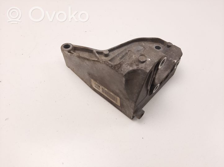 BMW 3 E90 E91 Supporto di montaggio della pompa del servosterzo 7794455