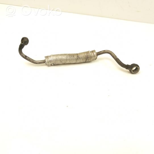 BMW X5 E70 Turbo turbocharger oiling pipe/hose 