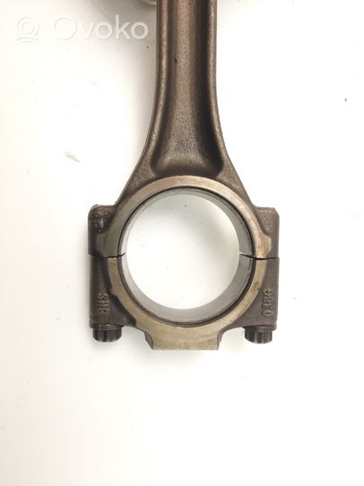 Volkswagen Caddy Piston with connecting rod 144514