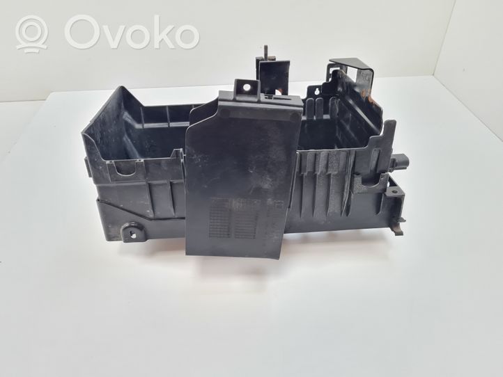 Opel Zafira C Support boîte de batterie 13354420