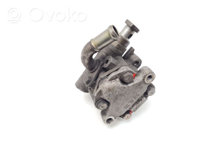 Audi A6 S6 C5 4B Ohjaustehostimen pumppu 8D0145156L