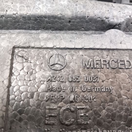 Mercedes-Benz B W246 W242 Zderzak przedni A2468880238