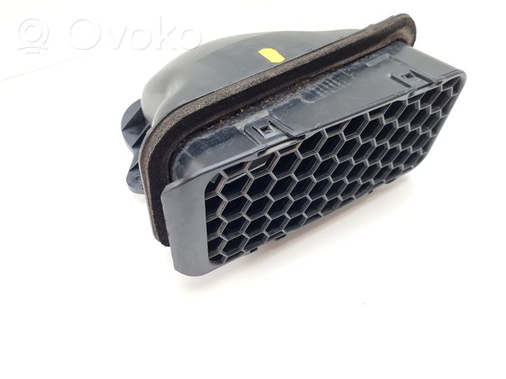 Volkswagen Amarok Air intake duct part 2H1819049