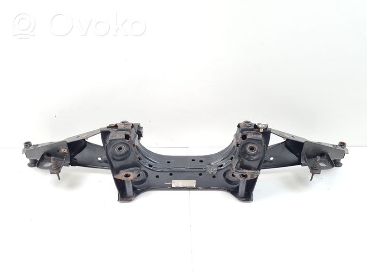 BMW 2 F46 Rama pomocnicza tylna 6862558