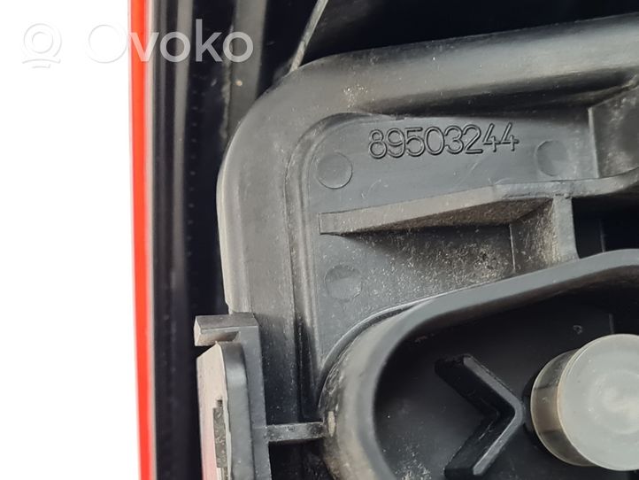 Nissan Qashqai+2 Galinis žibintas kėbule 89503244