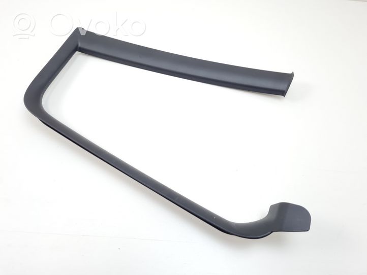 BMW 2 F46 Rivestimento modanatura del vetro della portiera posteriore 7332983