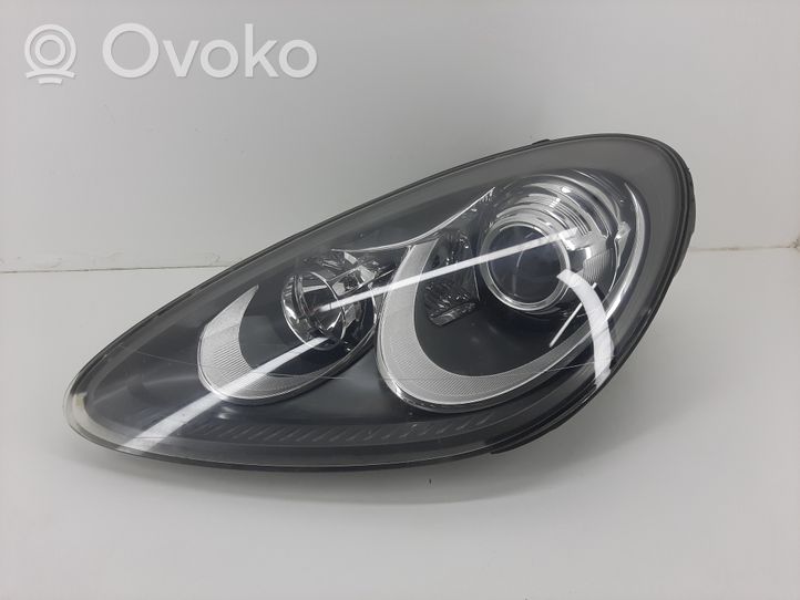 Porsche Cayenne (92A) Lampa przednia 7P5941031P