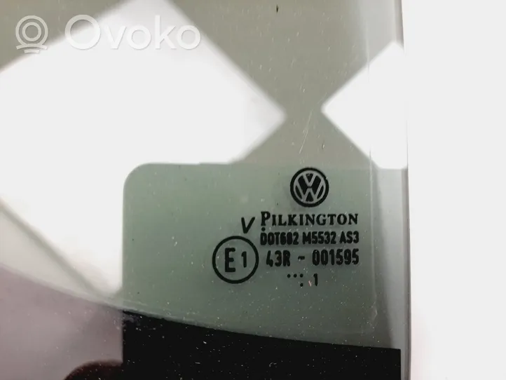 Volkswagen Amarok Takakulmaikkunan ikkunalasi 