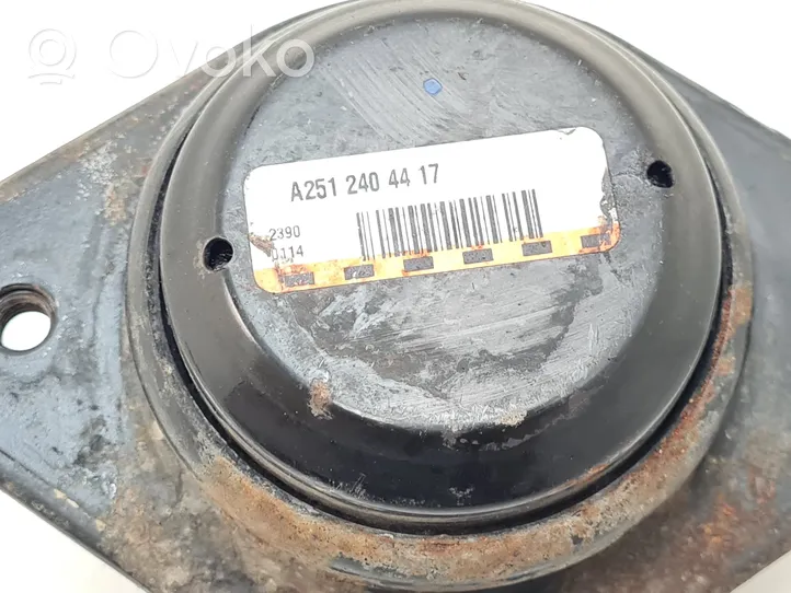 Mercedes-Benz GL X164 Soporte de montaje del motor A2512404417