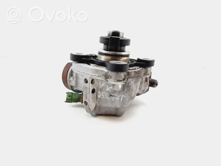 Volvo V70 Pompe d'injection de carburant à haute pression 31272896