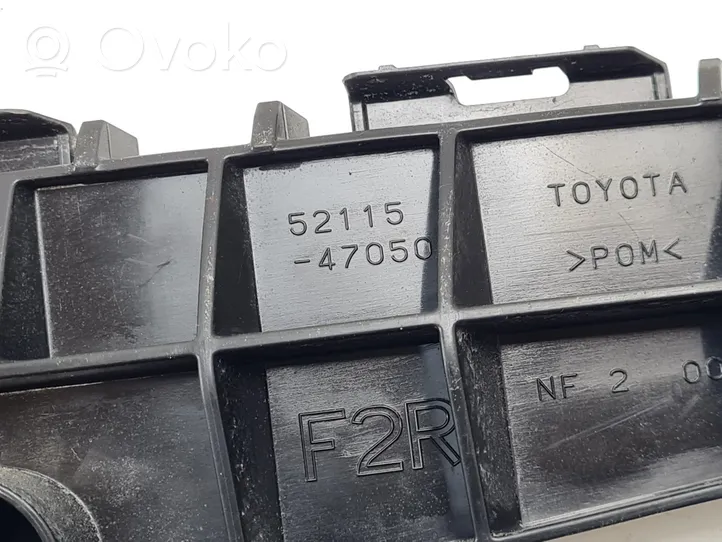 Toyota Prius (XW50) Support de montage de pare-chocs avant 5211547050
