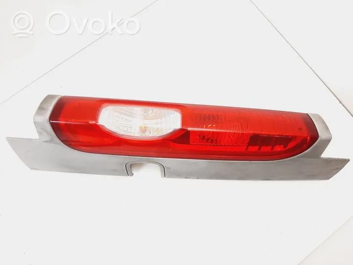 Renault Trafic II (X83) Rear/tail lights 265A60118R