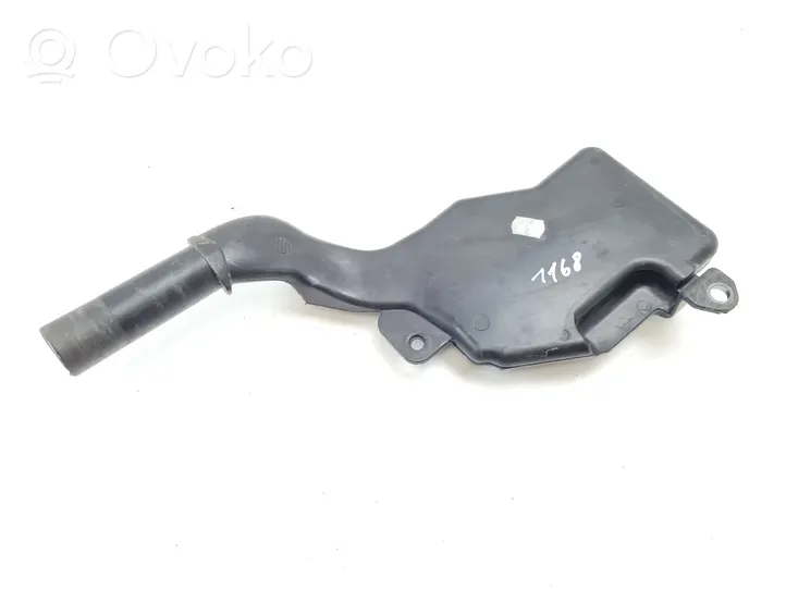 Audi A4 S4 B8 8K Tubo para rellenar el depósito del líquido limpiaparabrisas 8T1955463B