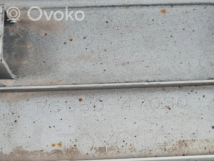 Toyota Prius (XW50) Sill 7586047080