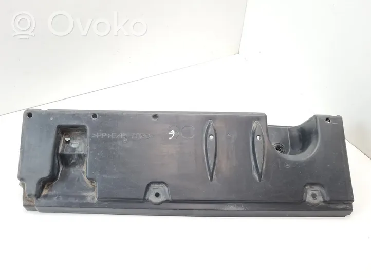 Toyota Prius (XW50) Couvre-soubassement arrière 6625947010