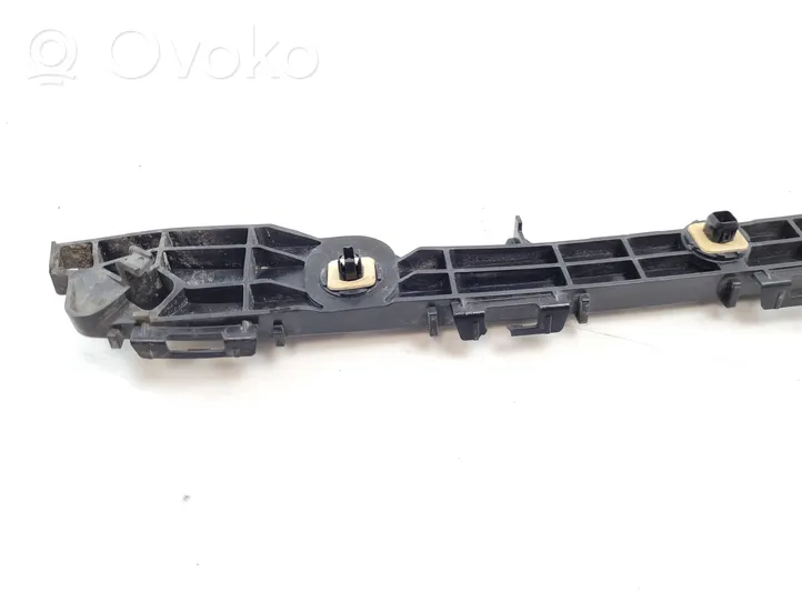 Toyota Prius (XW50) Support de pare-chocs arrière 5257647040