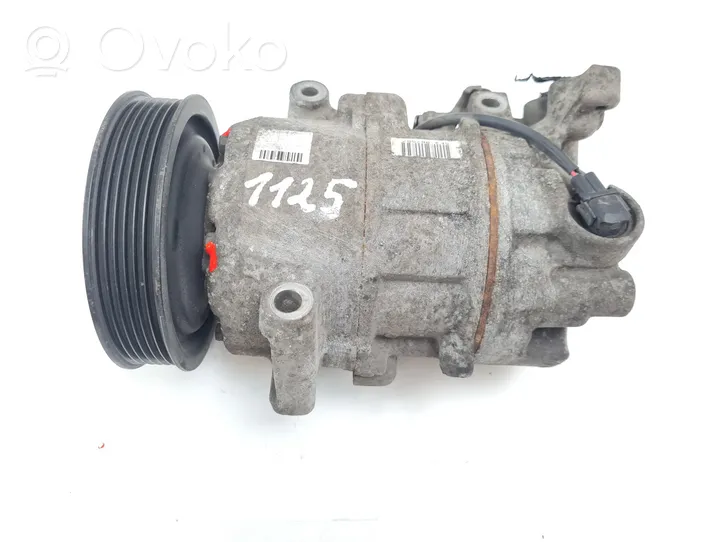 Renault Megane III Air conditioning (A/C) compressor (pump) 8200939386A