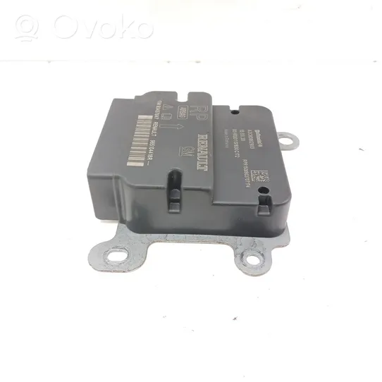 Renault Trafic III (X82) Airbag control unit/module 985104418R