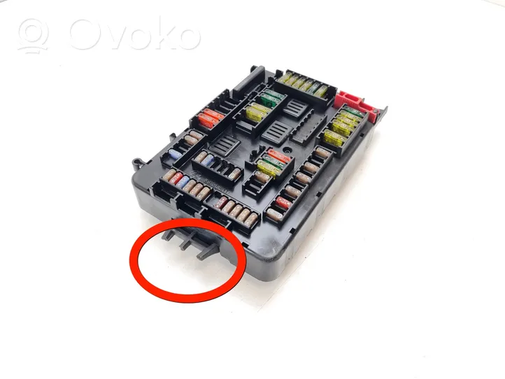 BMW 2 F22 F23 Fuse module 9337880