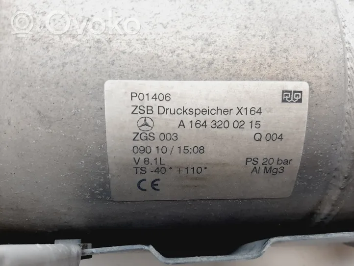 Mercedes-Benz GL X164 Zbiornik powietrza tylnego zawieszenia pneumatycznego A1643200215