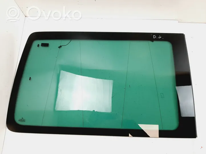 Volkswagen Transporter - Caravelle T5 Rear side window/glass 43R000010