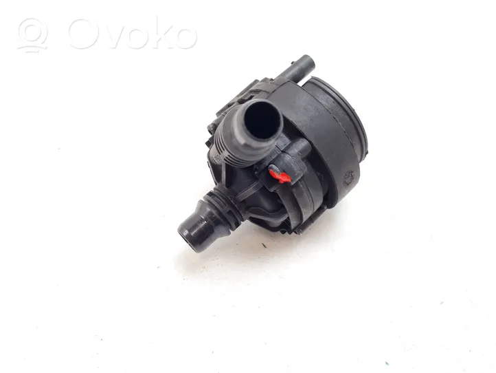 BMW 3 G20 G21 Pompe à eau de liquide de refroidissement 8671654