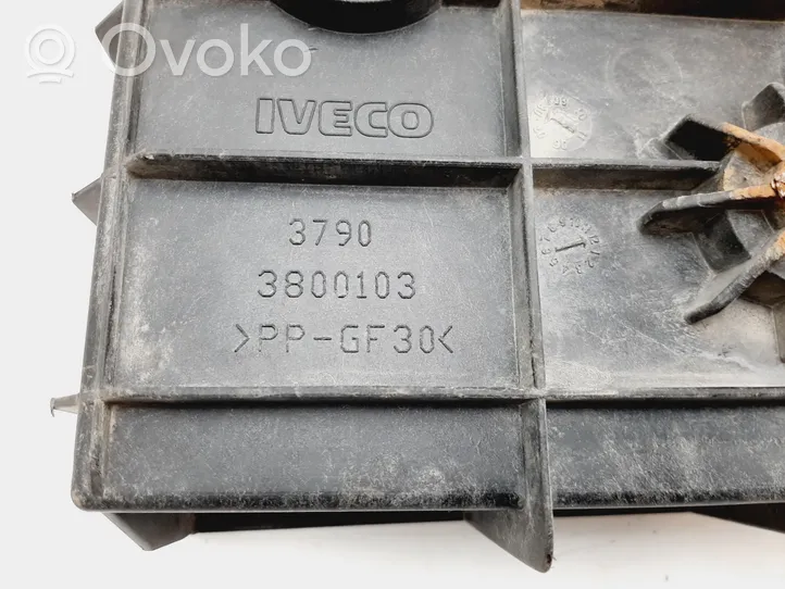 Iveco Daily 35 - 40.10 Boîte de batterie 3800103