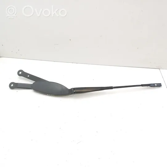 Mercedes-Benz E W213 Front wiper blade arm A2138200344