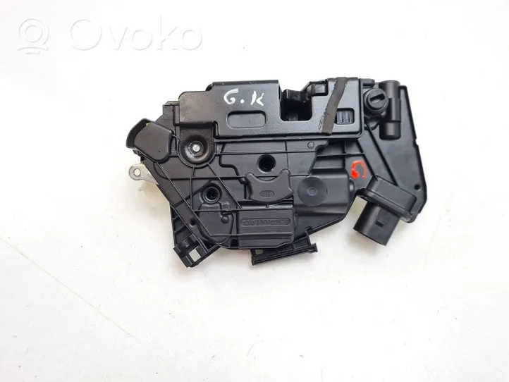 Skoda Superb B6 (3T) Rear door lock 5N0839015G