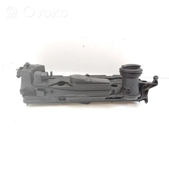 Volkswagen PASSAT CC Rocker cam cover 03L103469