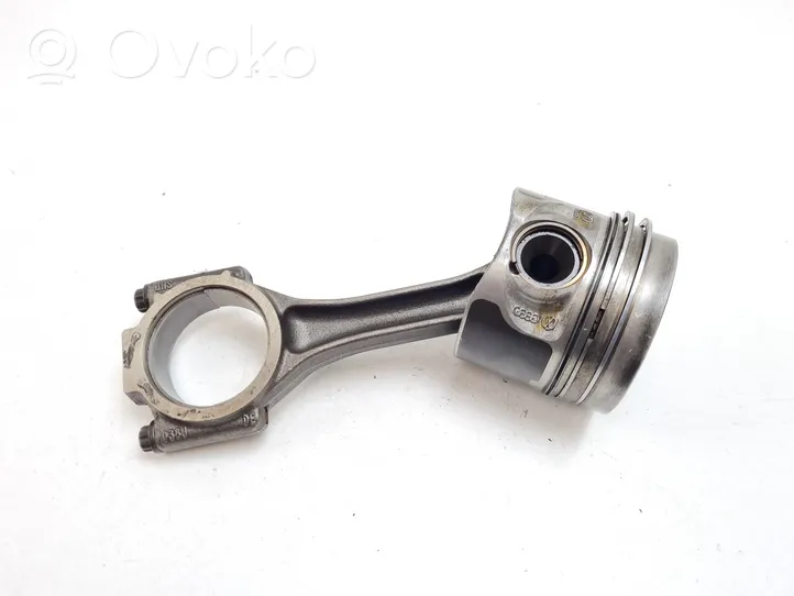 Volkswagen PASSAT B6 Piston with connecting rod 081187