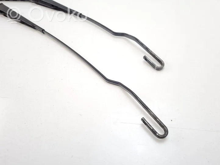 Volkswagen Transporter - Caravelle T4 Front wiper blade arm 701955410A