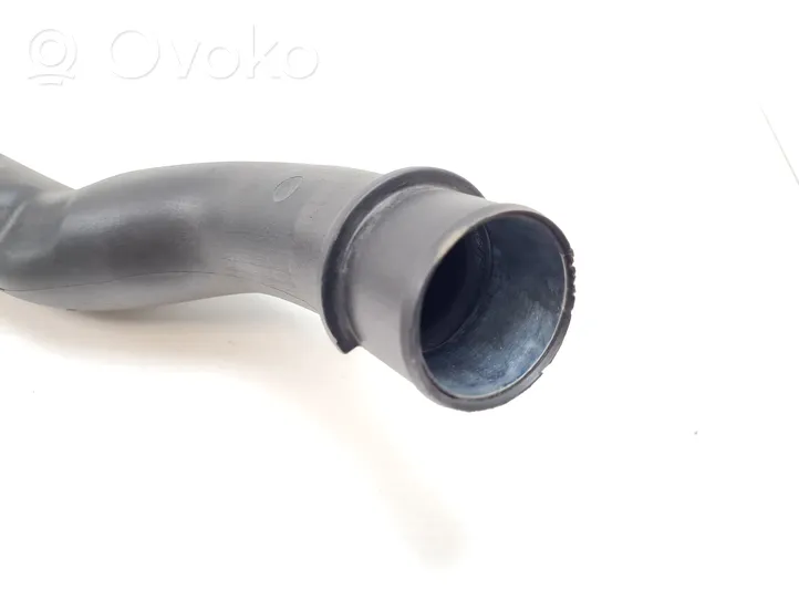 Opel Vivaro Tube d'admission de tuyau de refroidisseur intermédiaire 8200760904H