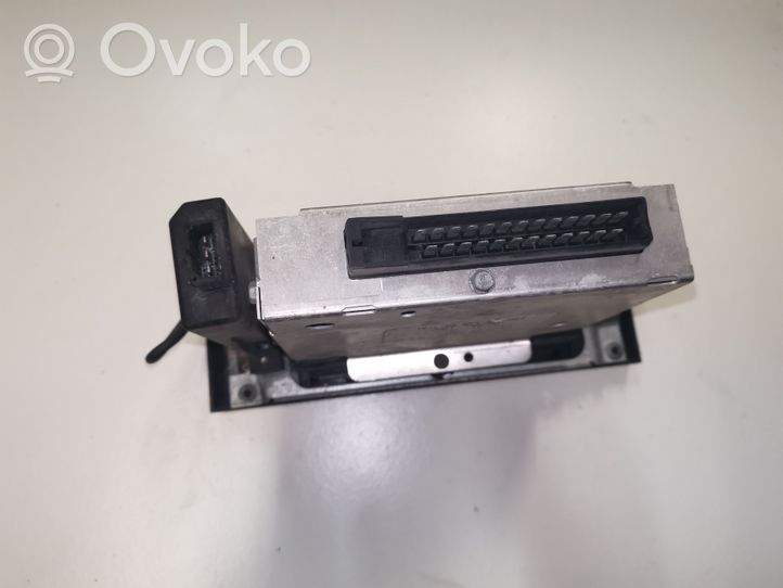 Audi 80 90 B3 Climate control unit 893820043