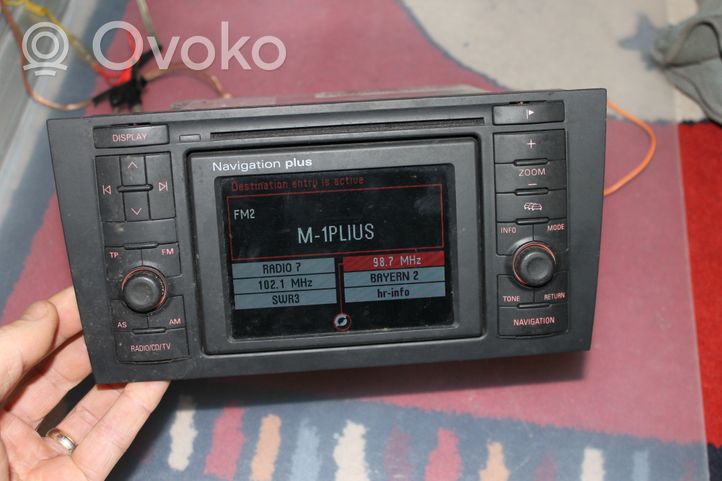 Audi A6 S6 C5 4B Radio/CD/DVD/GPS-pääyksikkö 4B0035192K