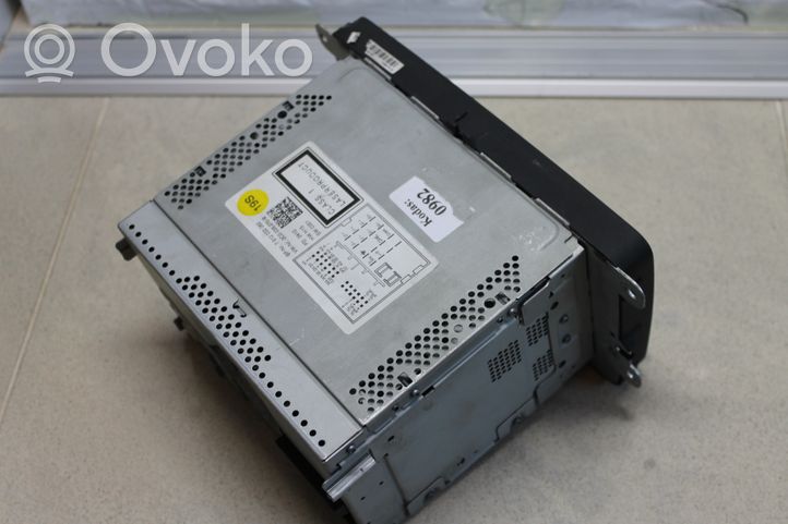 Volkswagen Golf VI Radio / CD/DVD atskaņotājs / navigācija 3C0035270B