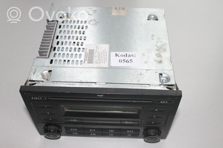 Volkswagen Sharan Radio/CD/DVD/GPS-pääyksikkö 6Q0035152F