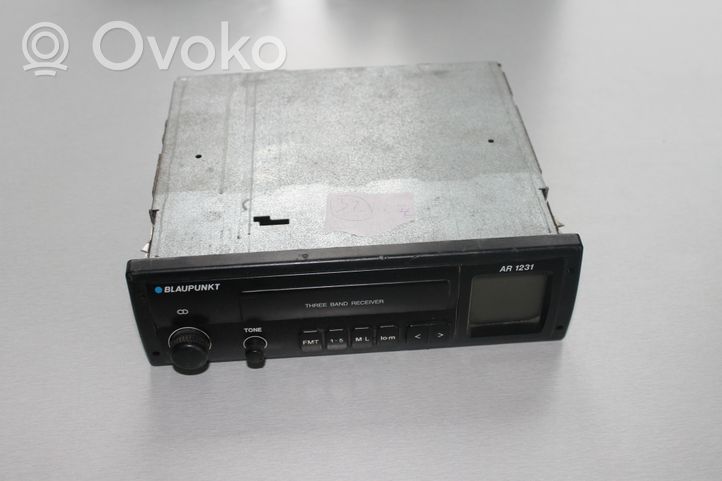 Volkswagen Golf III Panel / Radioodtwarzacz CD/DVD/GPS 7638756510