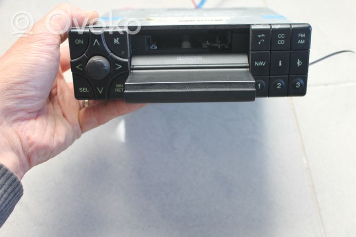 Mercedes-Benz E W210 Panel / Radioodtwarzacz CD/DVD/GPS 