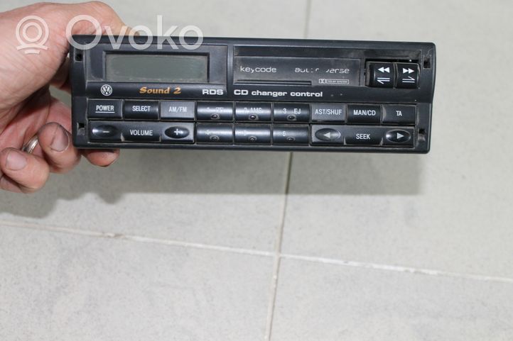 Volkswagen Sharan Unità principale autoradio/CD/DVD/GPS 7M0035152R