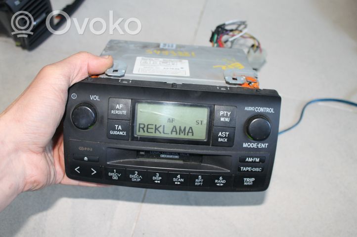 Toyota Corolla E120 E130 Panel / Radioodtwarzacz CD/DVD/GPS 8612002250