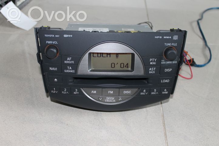 Toyota RAV 4 (XA30) Radio/CD/DVD/GPS-pääyksikkö 8612042220