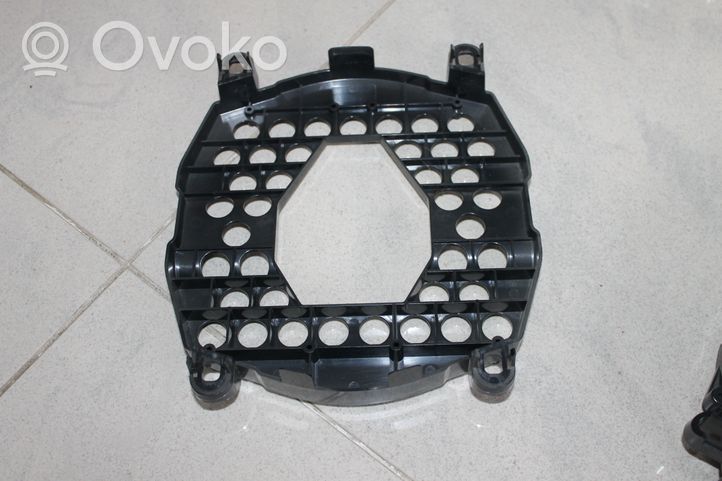 BMW X5 E70 Maskownica głośnika niskotonowego 43040742148