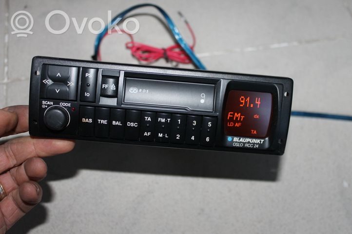 Mercedes-Benz S W140 Radio/CD/DVD/GPS-pääyksikkö 