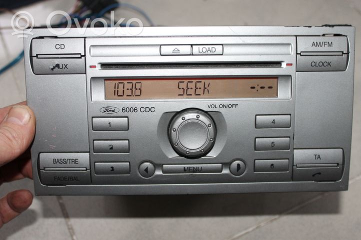 Ford Kuga I Unité principale radio / CD / DVD / GPS 6M2T18C815BF