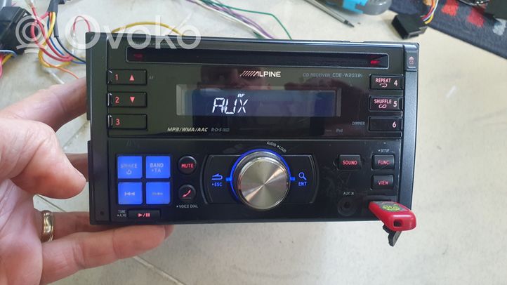 Nissan Juke I F15 Radio/CD/DVD/GPS-pääyksikkö CDEW203RI