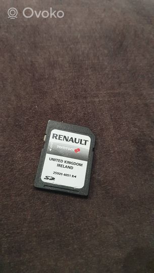 Renault Trafic II (X83) Cartes SD navigation, CD / DVD 259204051R