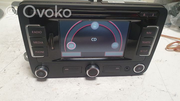 Volkswagen Tiguan Unità principale autoradio/CD/DVD/GPS 3C8035279B